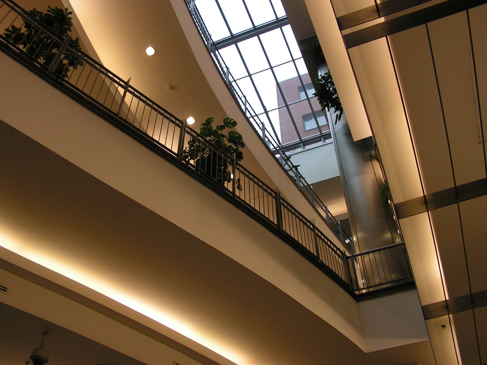 Westend City Center 내부